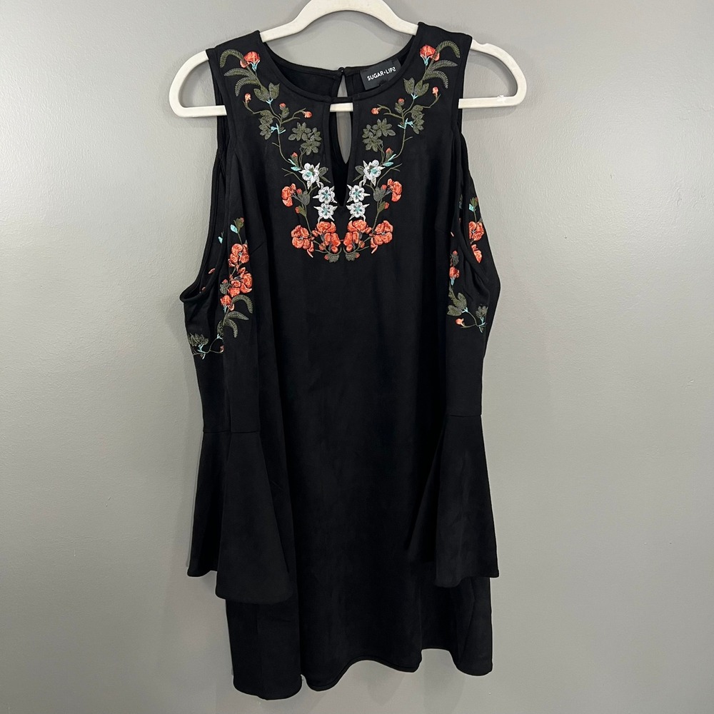 Sugar Lips Dress Womens Medium Black Great Cold Shoulder Floral Embroidery D5110